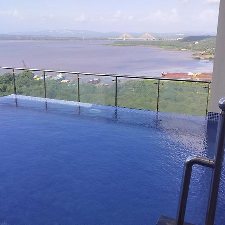 Tata Rio De Goa, Good Stay 2 Bhk Pool View Premium Apartment, 805 Даболим Екстериор снимка